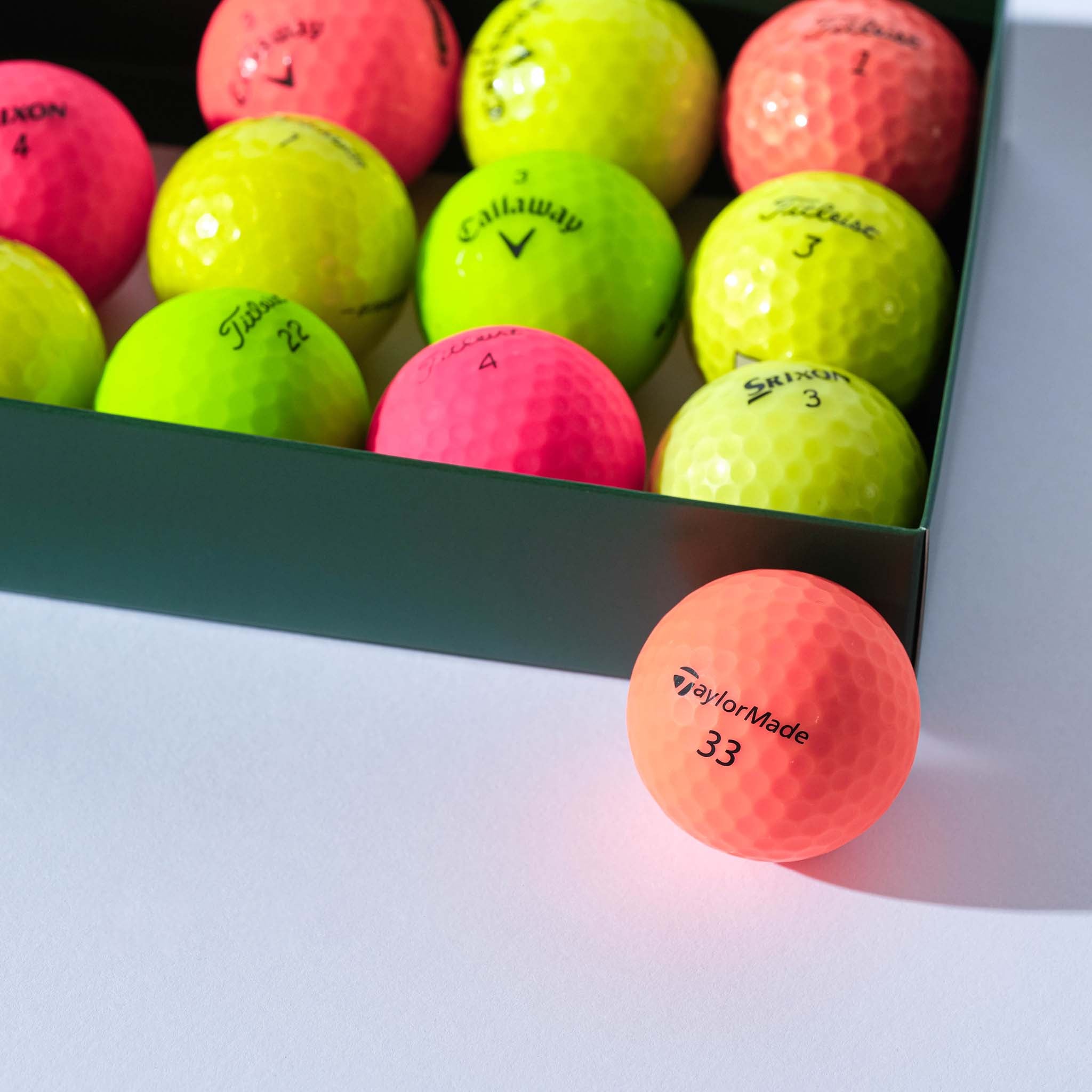 Balle de golf de couleur reconditionnées