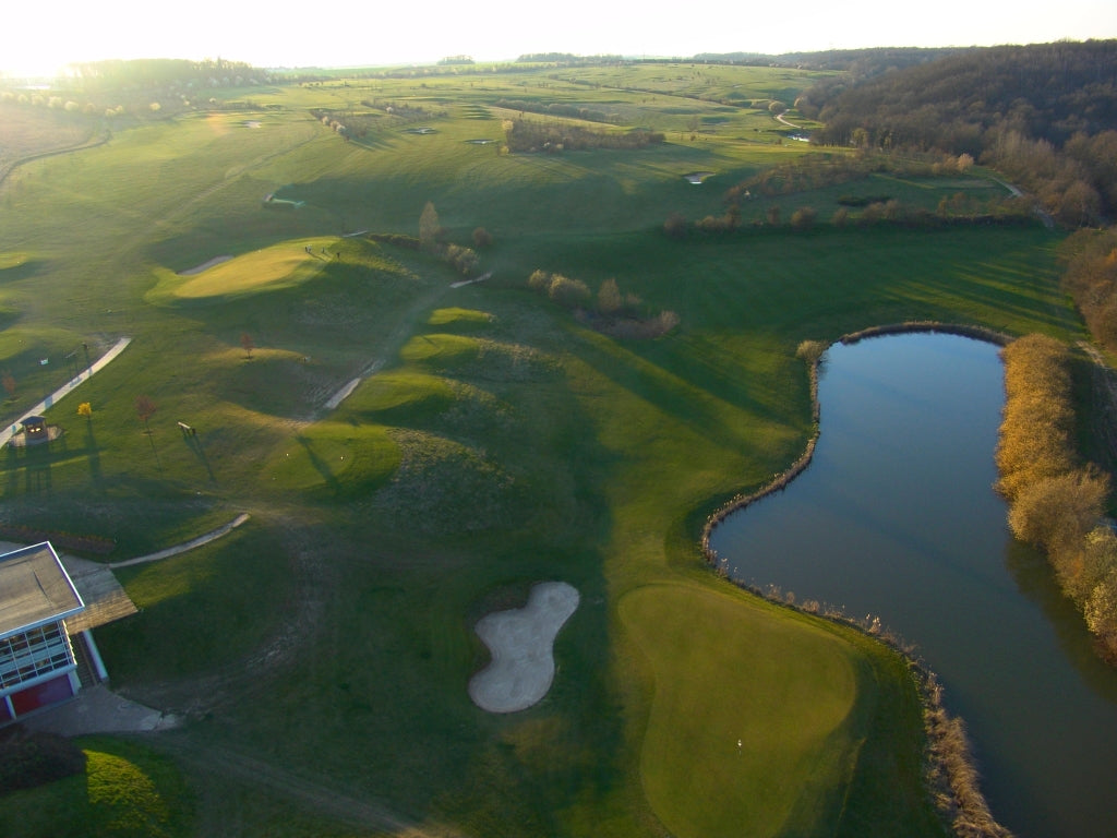 Another Swing et le Golf d'Évreux : un nouveau partenaire local  pour un Golf Durable